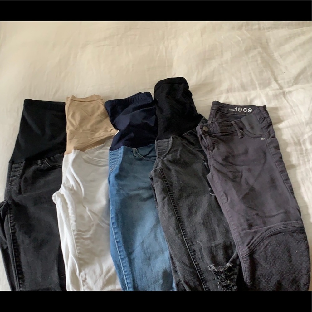 Lot of 5 maternity skinny jeans